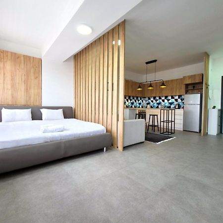 Urban Hostel & Apartments Скопие Екстериор снимка