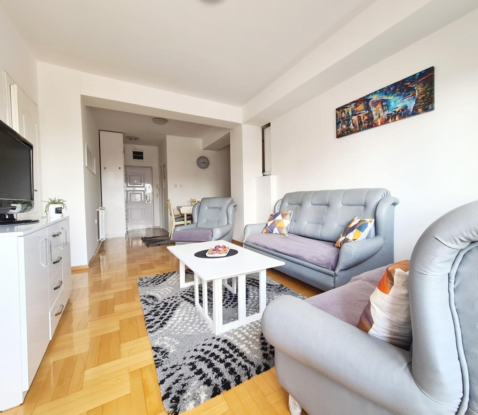Urban Hostel & Apartments Скопие Екстериор снимка