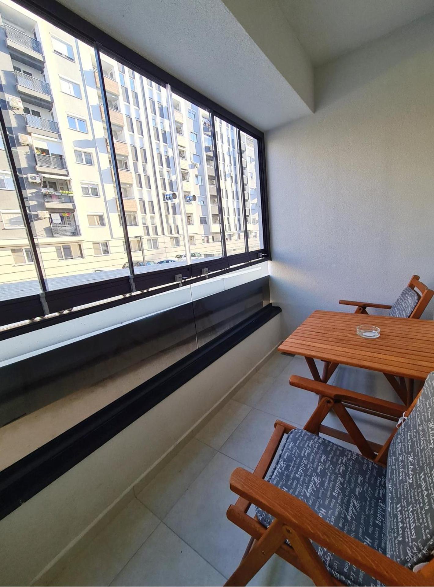 Urban Hostel & Apartments Скопие Екстериор снимка