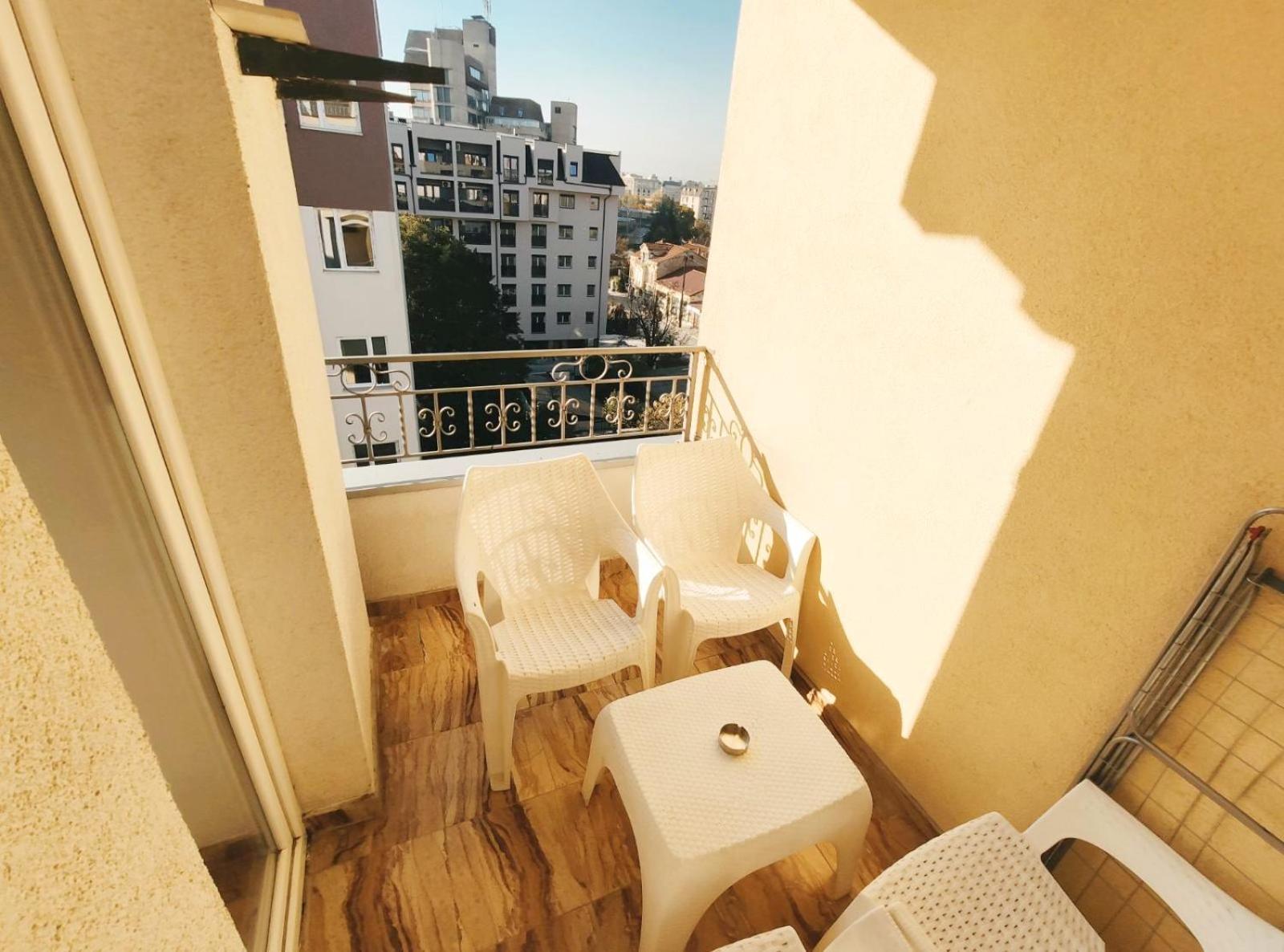Urban Hostel & Apartments Скопие Стая снимка