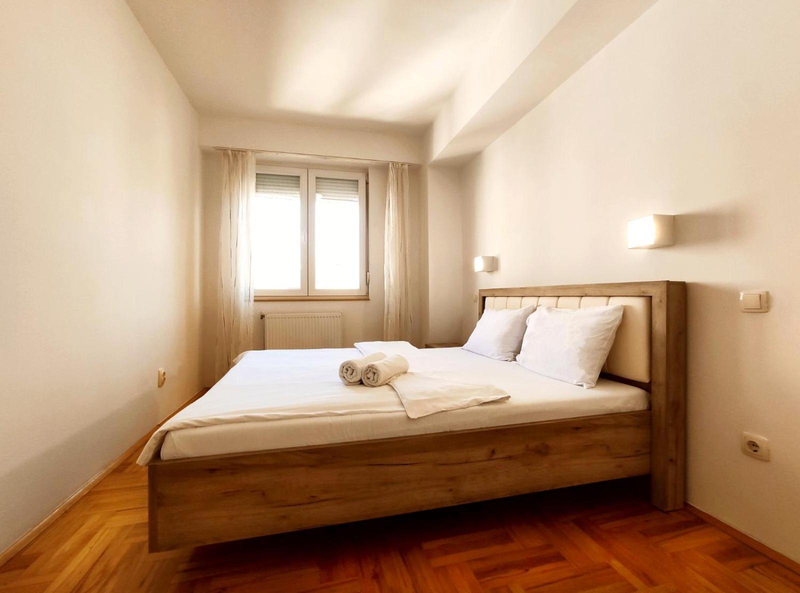Urban Hostel & Apartments Скопие Стая снимка