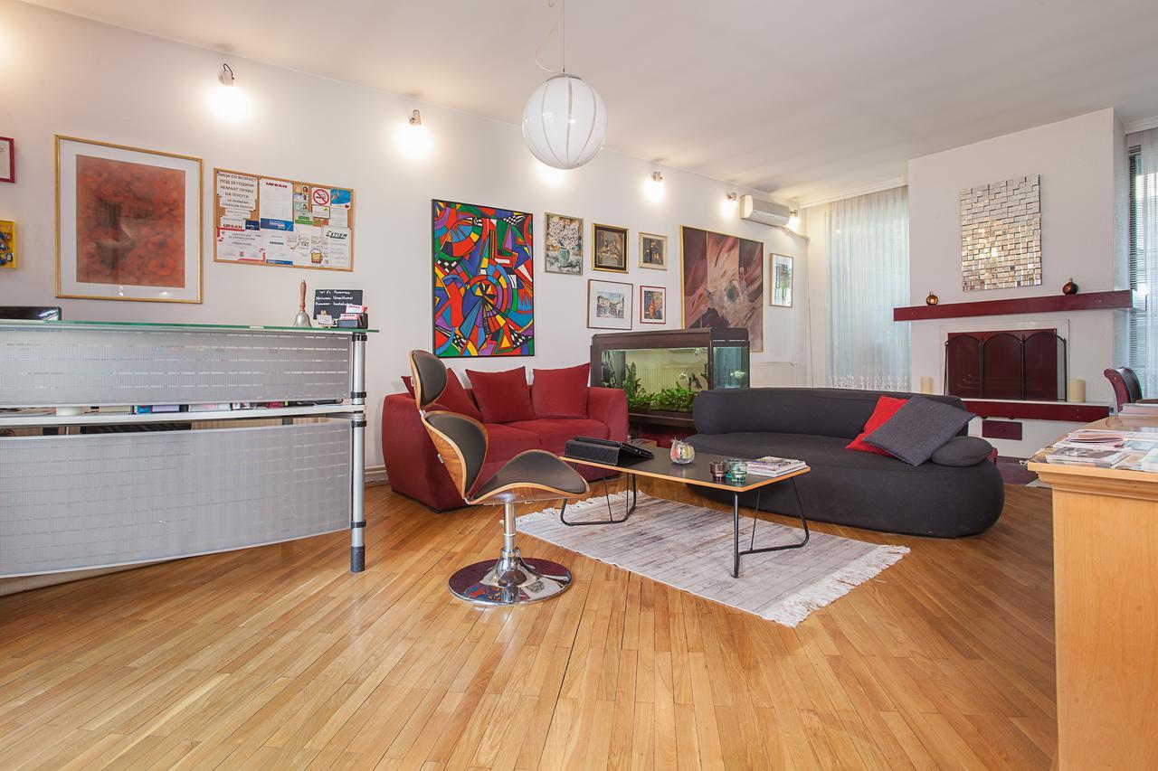 Urban Hostel & Apartments Скопие Екстериор снимка